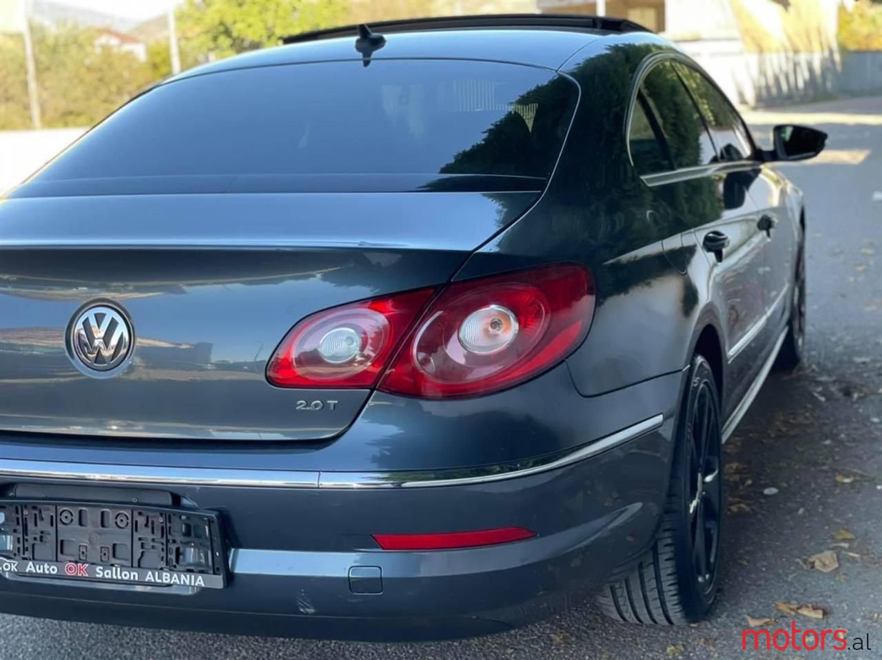 2012' Volkswagen Passat photo #6