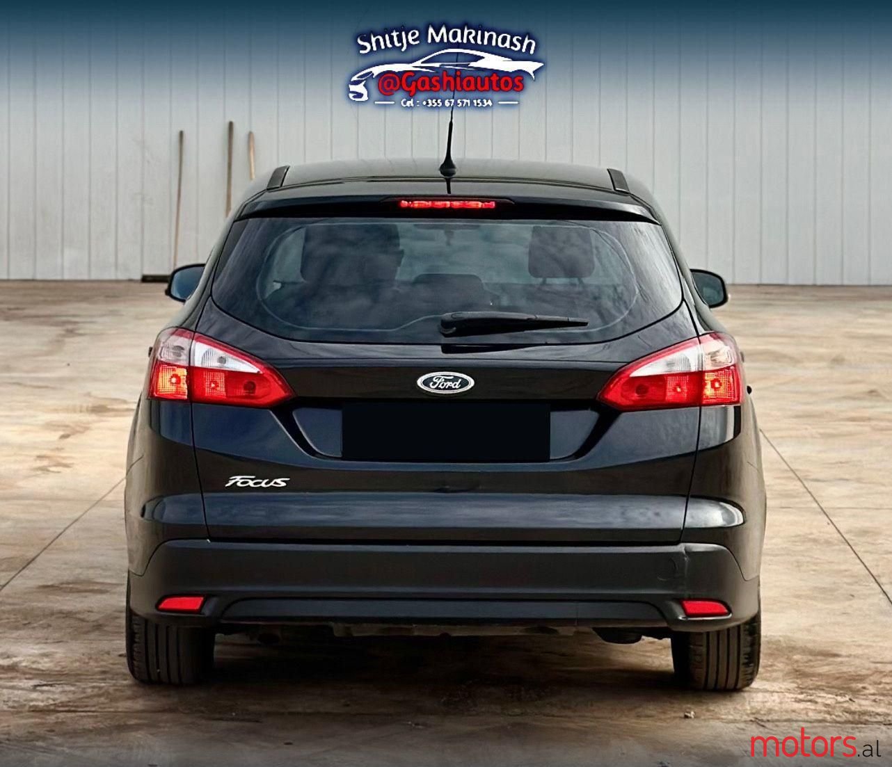 2012' Ford Focus photo #3