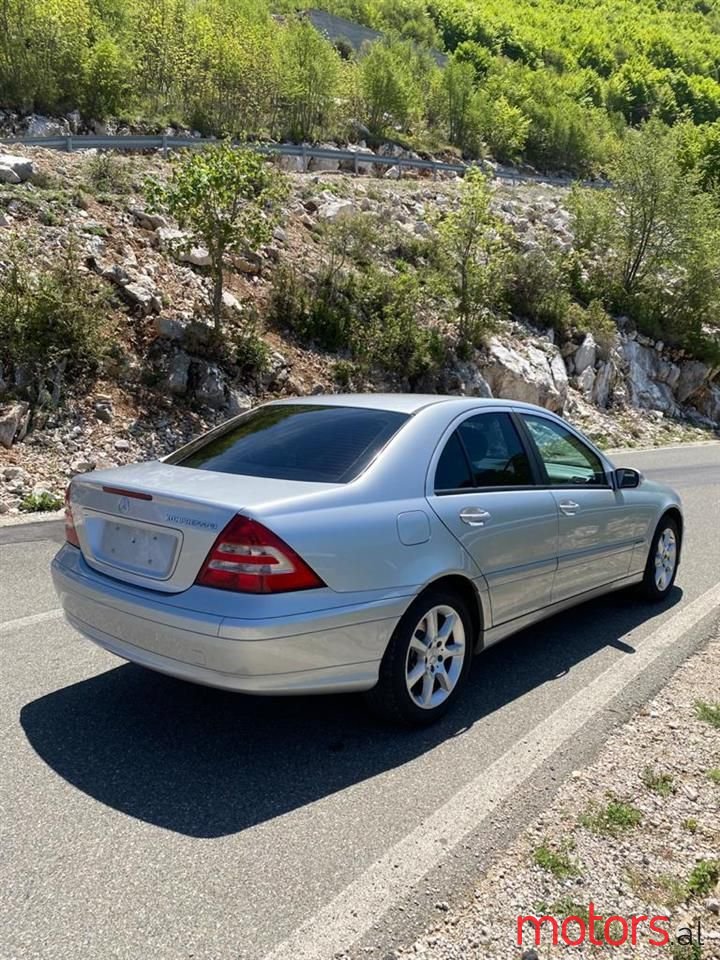2005' Mercedes-Benz C 180 photo #2