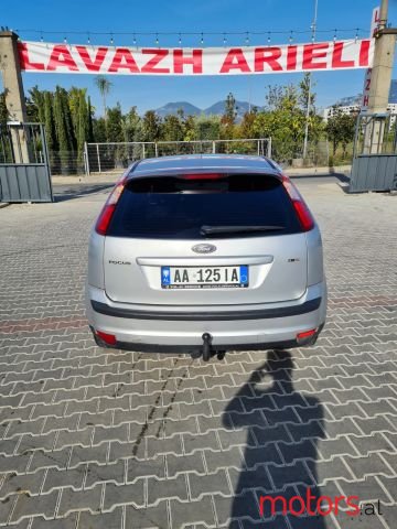 2005' Ford Focus photo #3