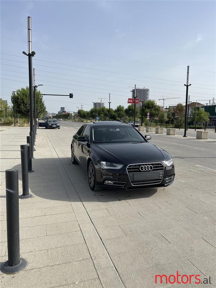 2013' Audi A4 photo #2