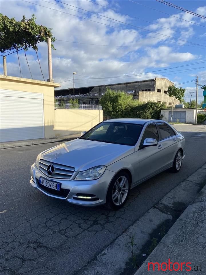 2008' Mercedes-Benz C 180 photo #3