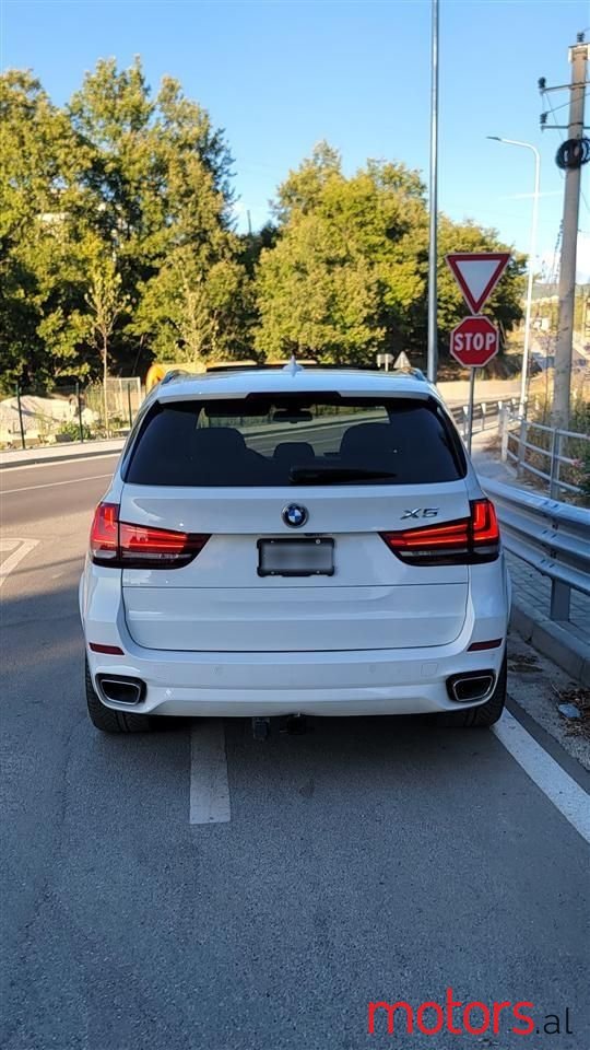 2015' BMW X5 photo #2