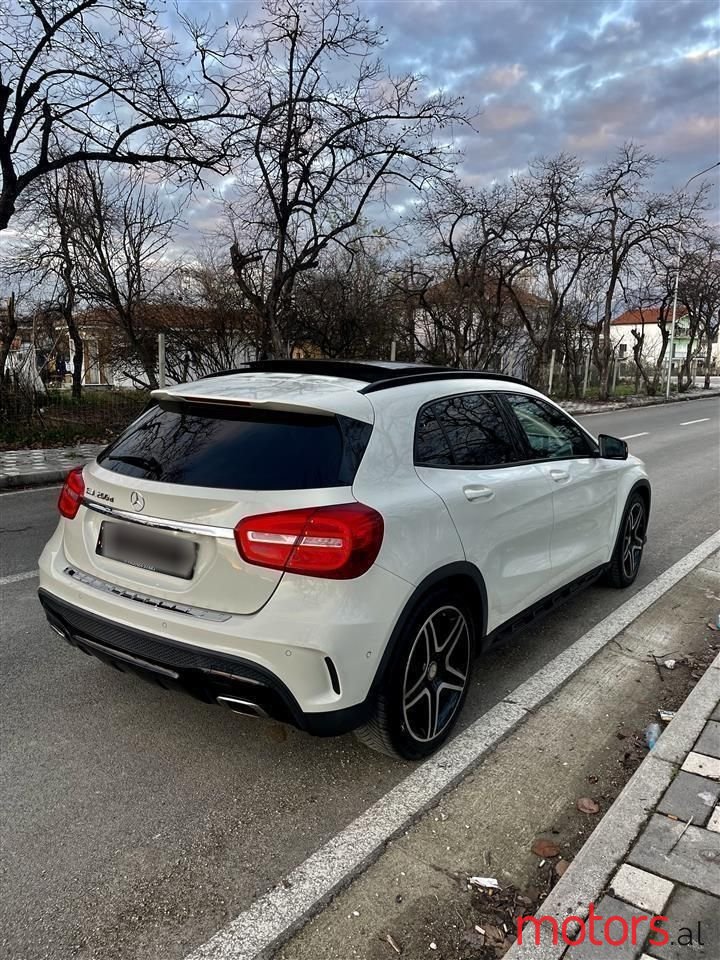 2017' Mercedes-Benz GLA 200 photo #4