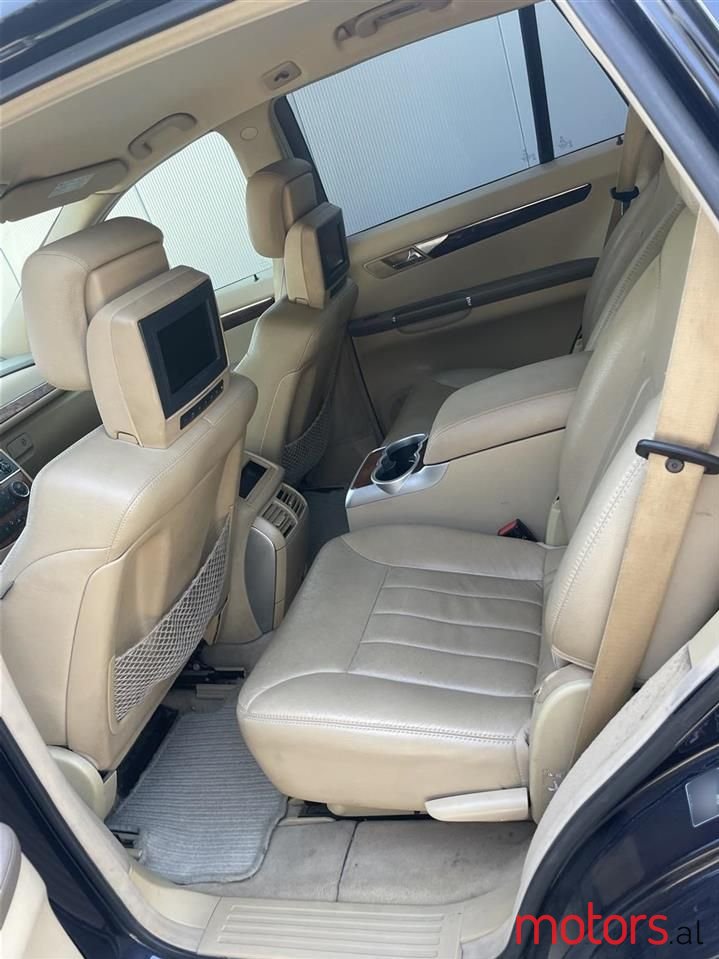 2009' Mercedes-Benz R 320 photo #4