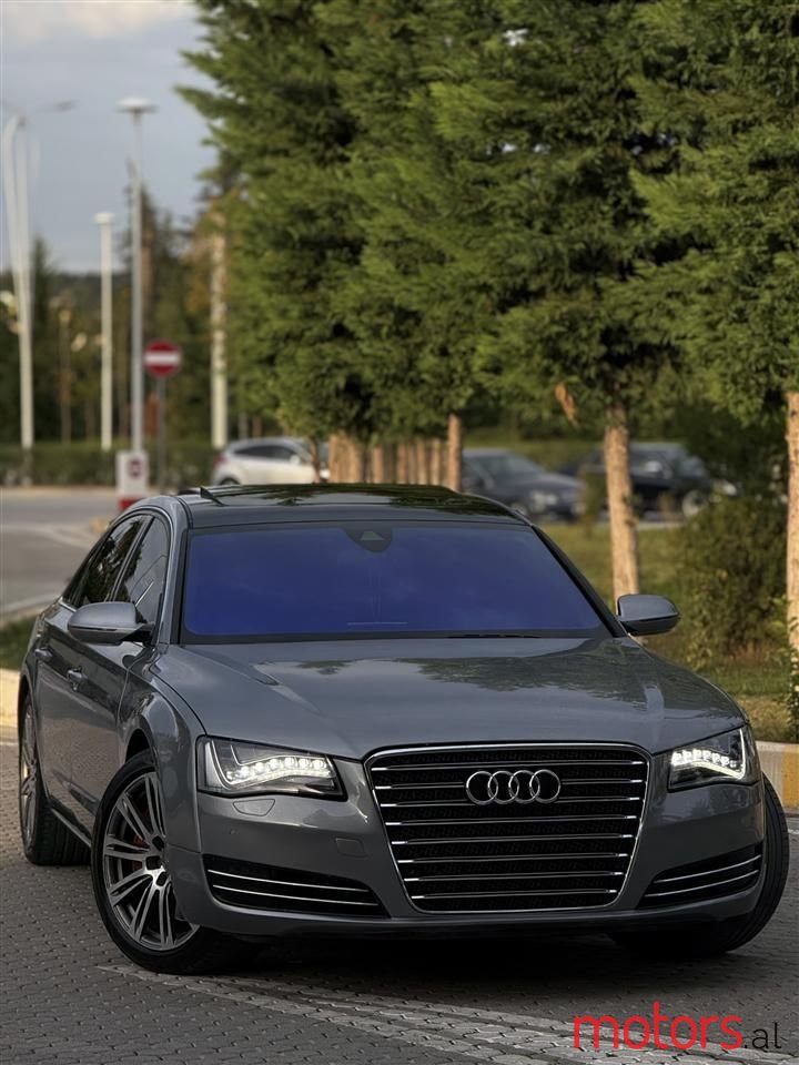 2011' Audi A8 photo #1