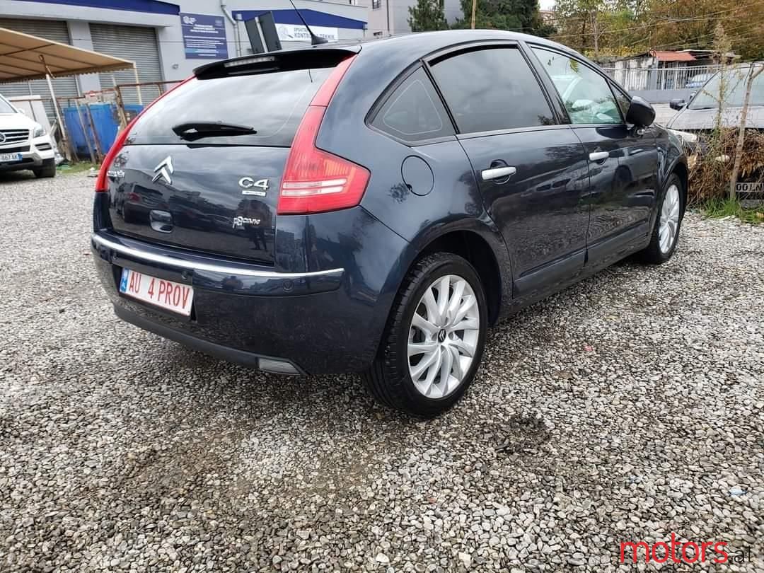 2010' Citroen C4 photo #5