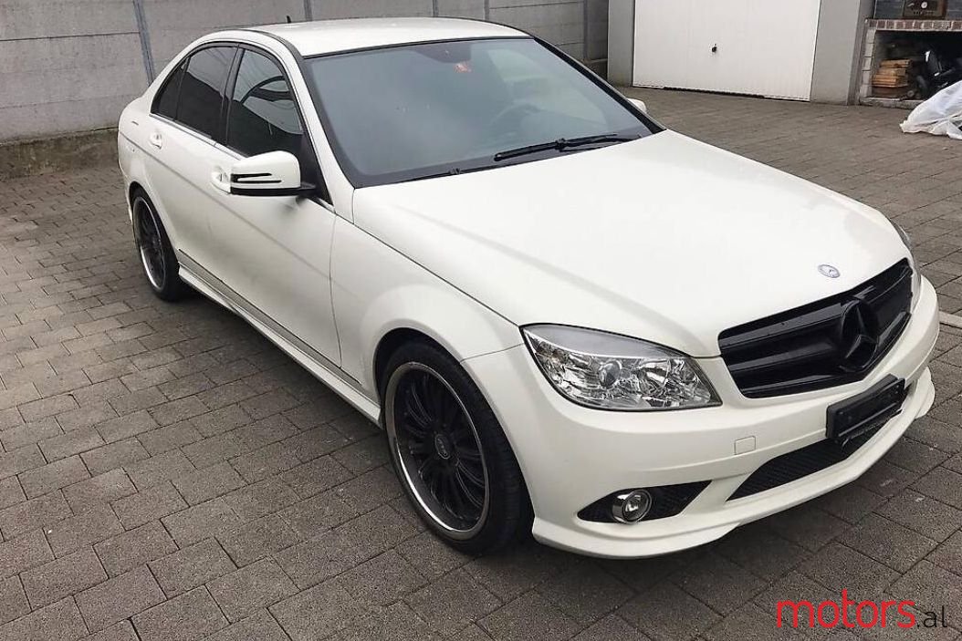 2010' Mercedes-Benz C 180 photo #1