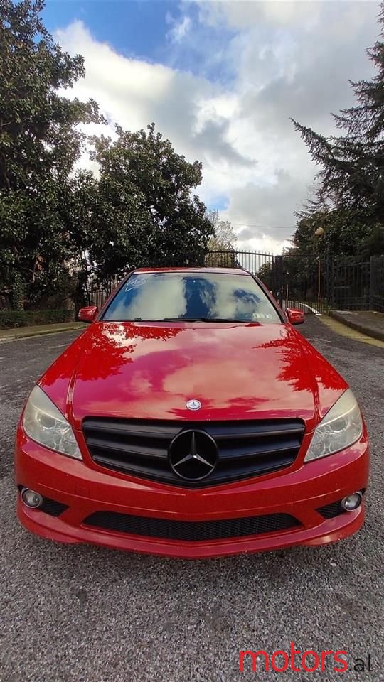 2010' Mercedes-Benz C 300 photo #2