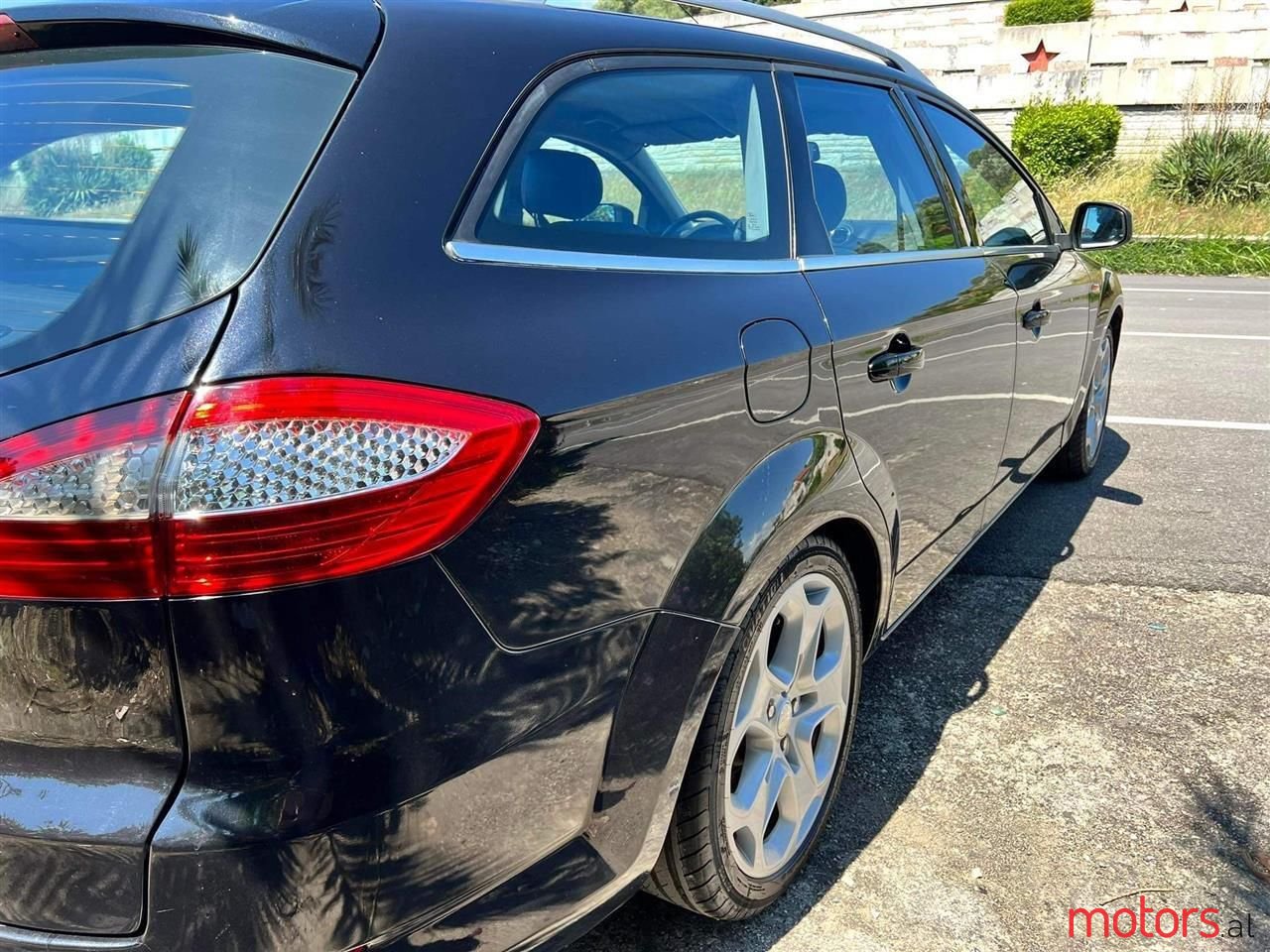 2009' Ford Mondeo photo #2