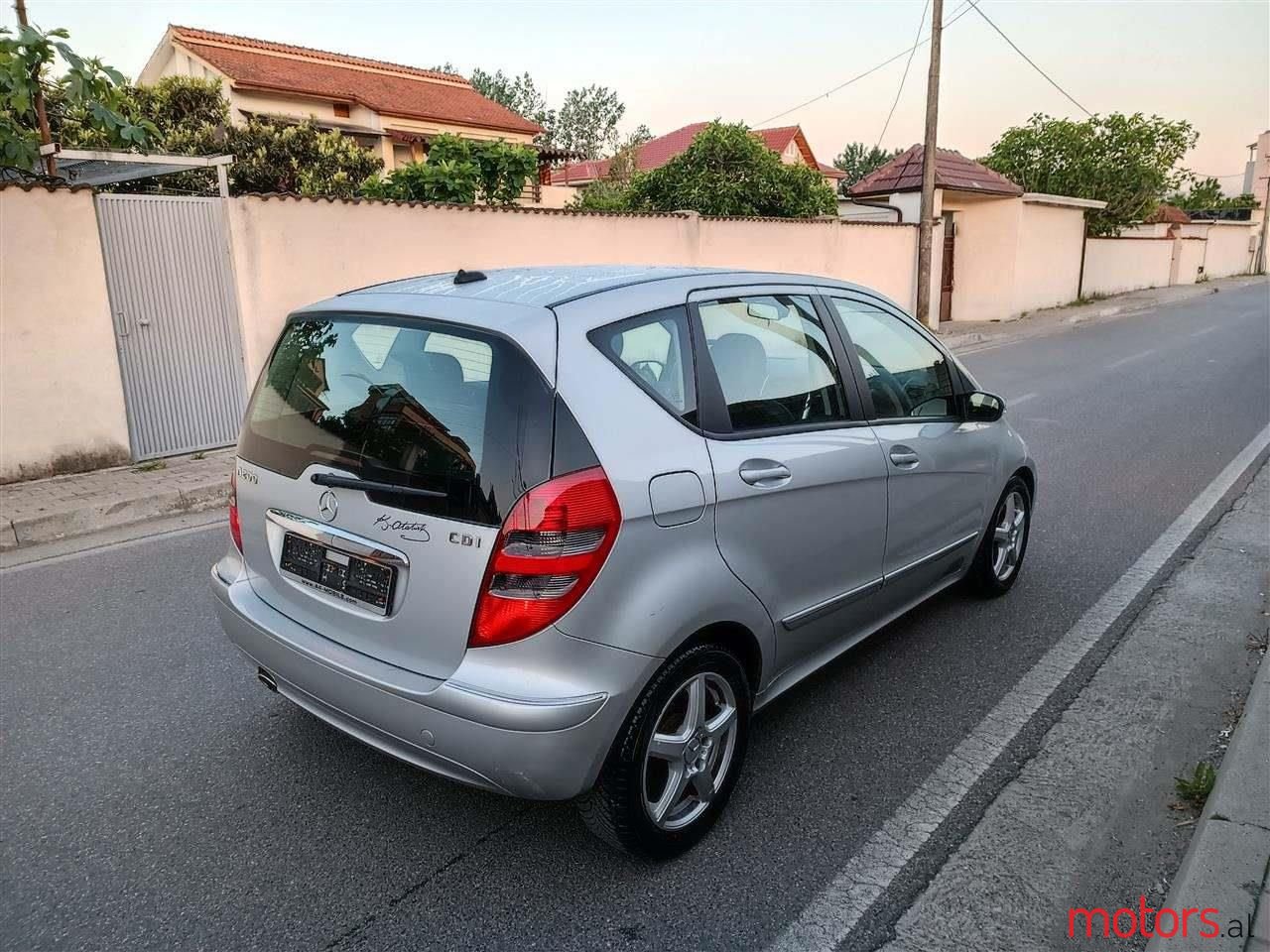 2006' Mercedes-Benz A 200 photo #3