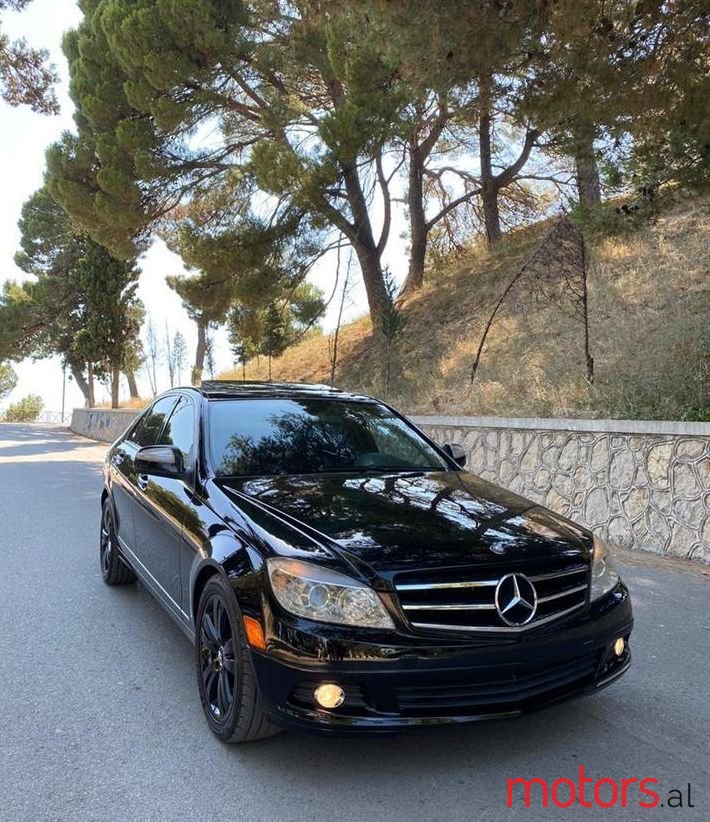 2008' Mercedes-Benz C 300 photo #1