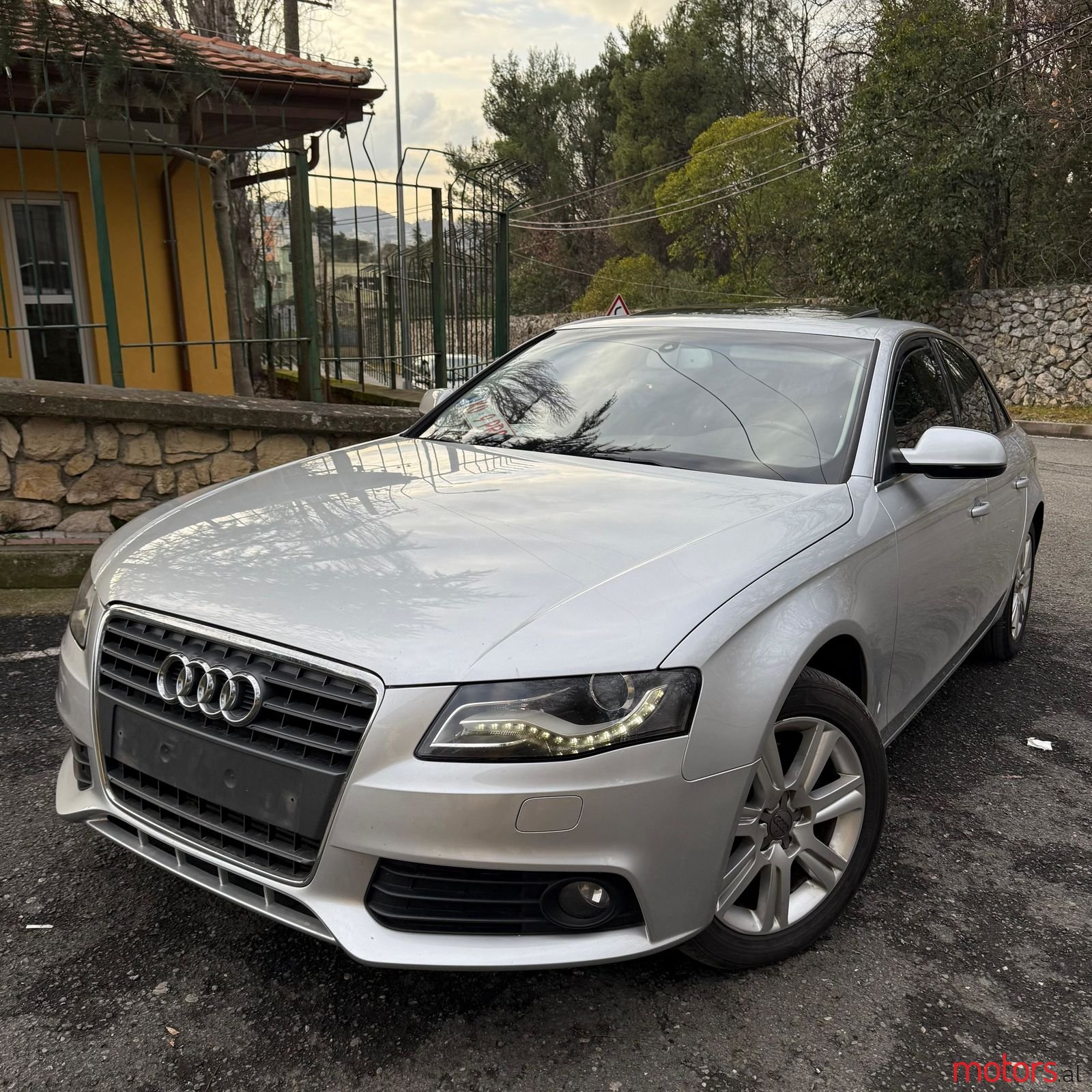 2012' Audi A4 photo #1