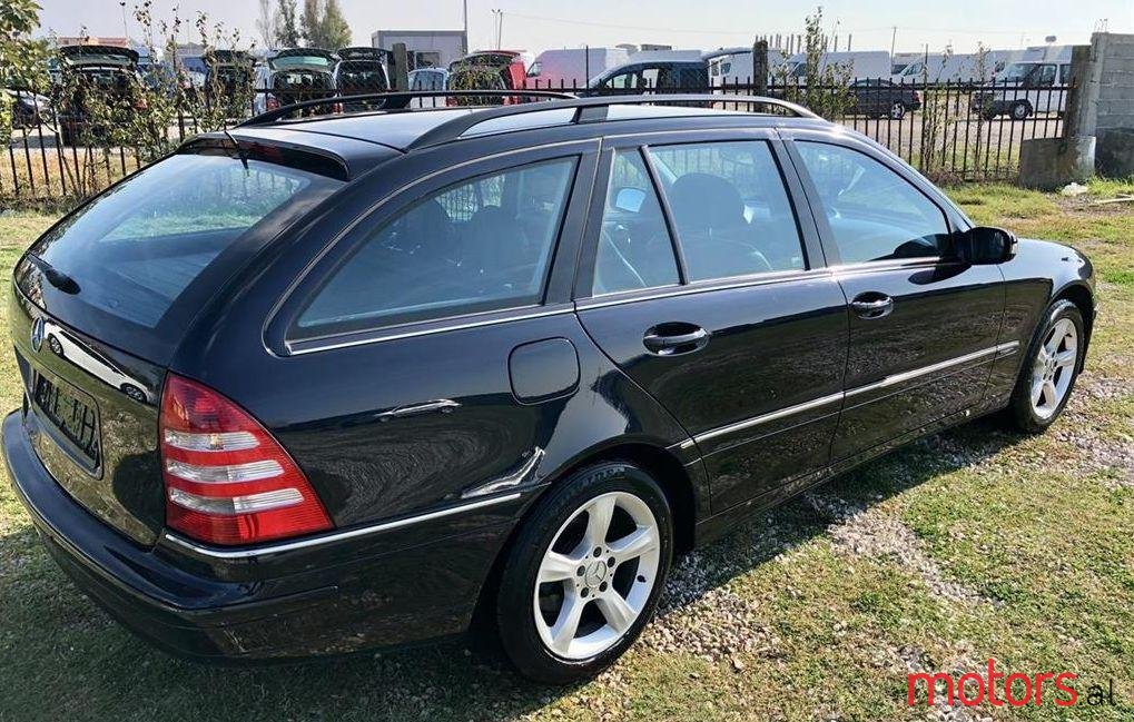 2006' Mercedes-Benz C 220 photo #4