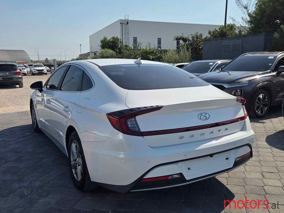 2020' Hyundai Sonata photo #3
