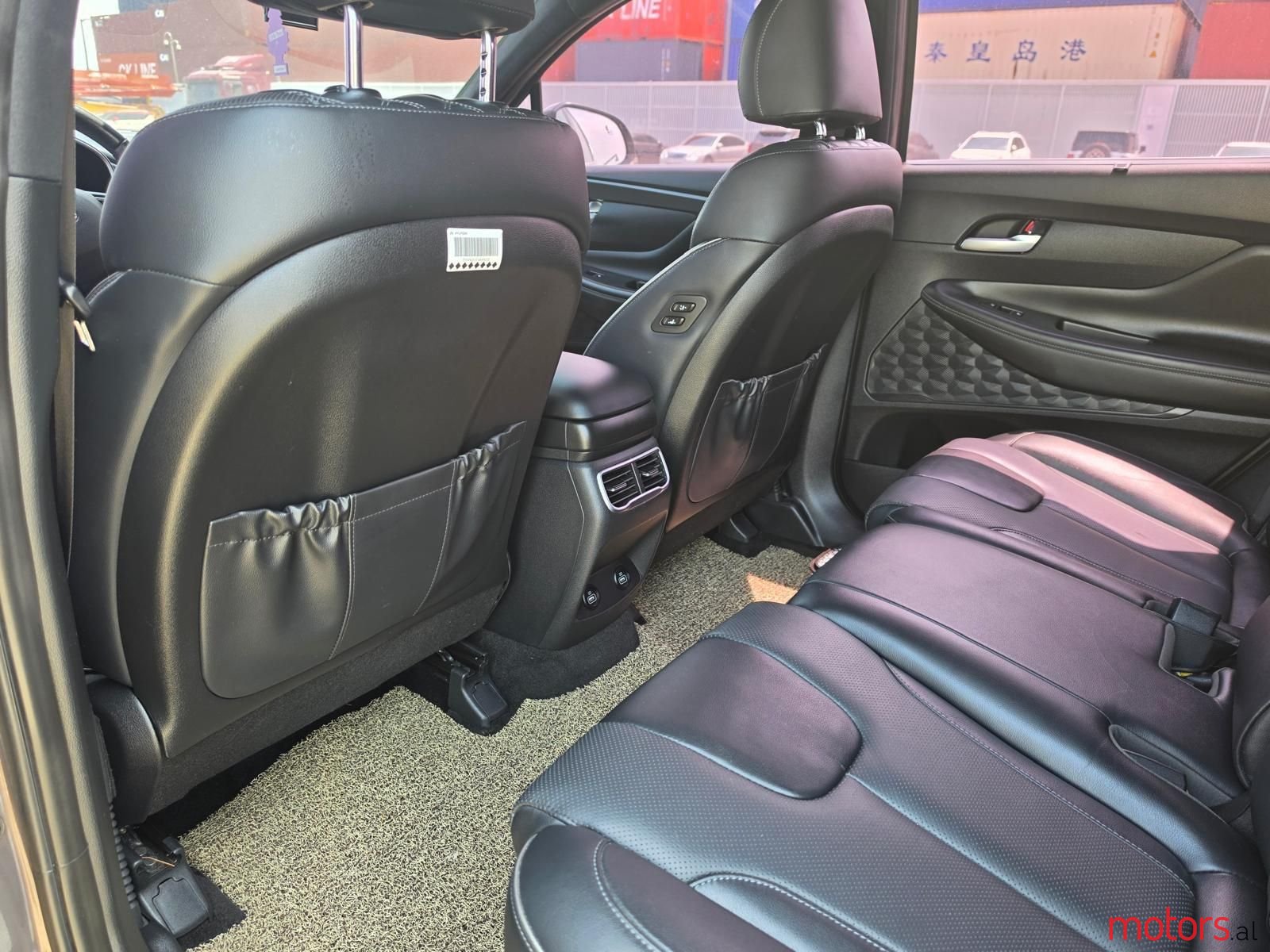 2021' Hyundai Santa Fe photo #6