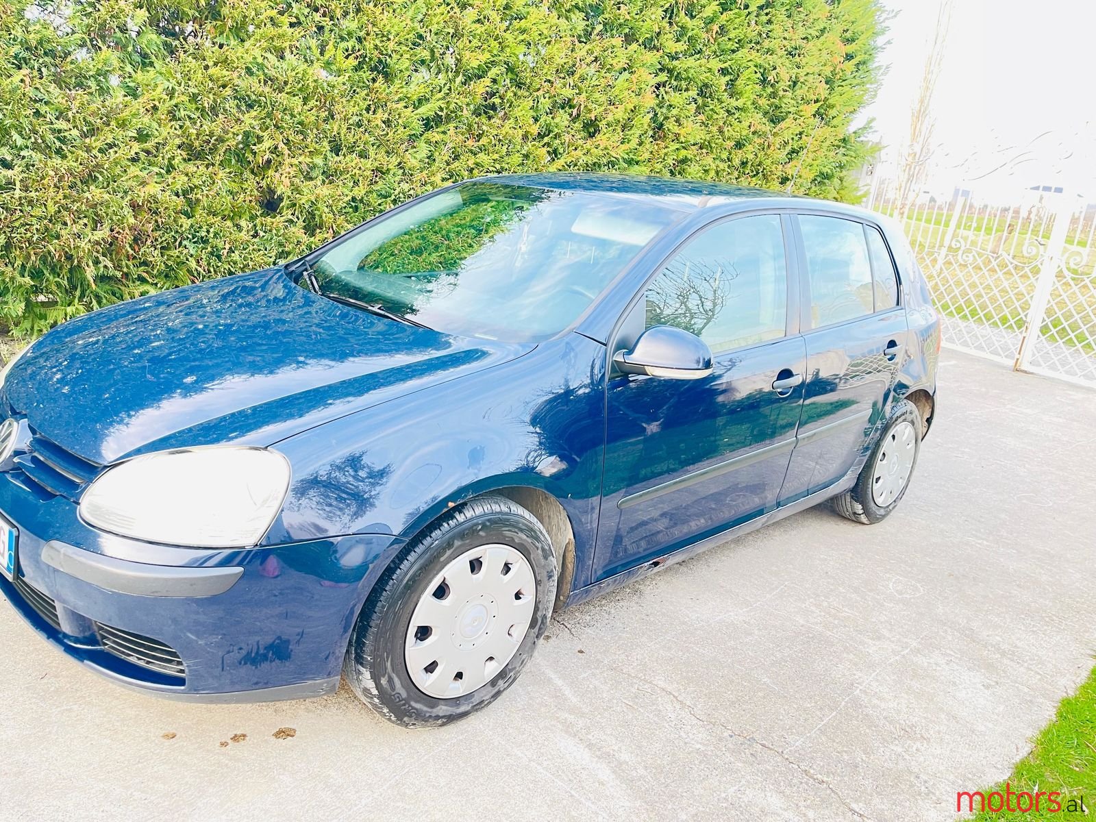 2005' Volkswagen Golf photo #4