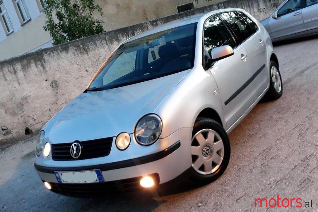 2004' Volkswagen Polo photo #1