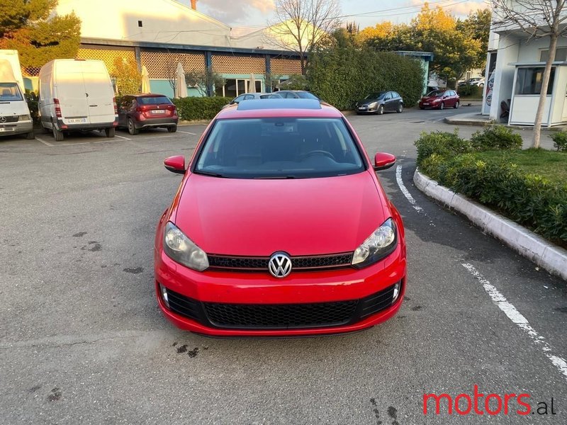 2012' Volkswagen Golf photo #4