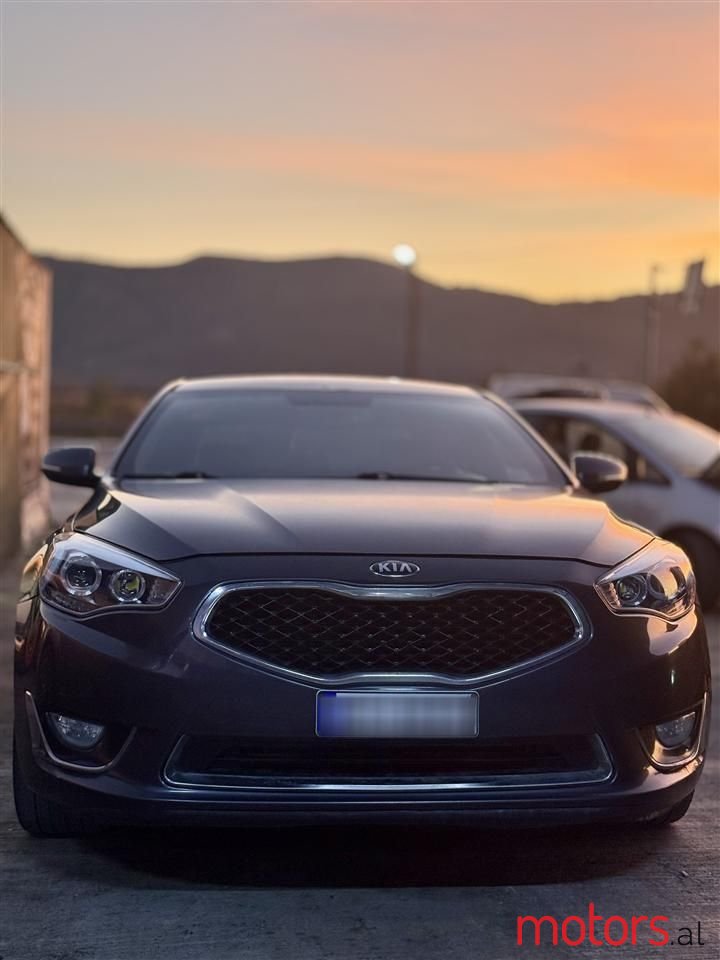 2015' Kia Carens photo #6