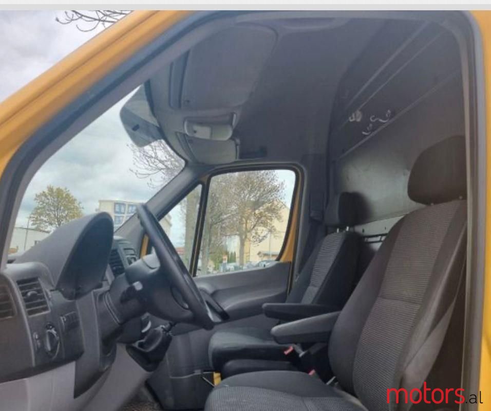 2012' Mercedes-Benz Sprinter photo #2