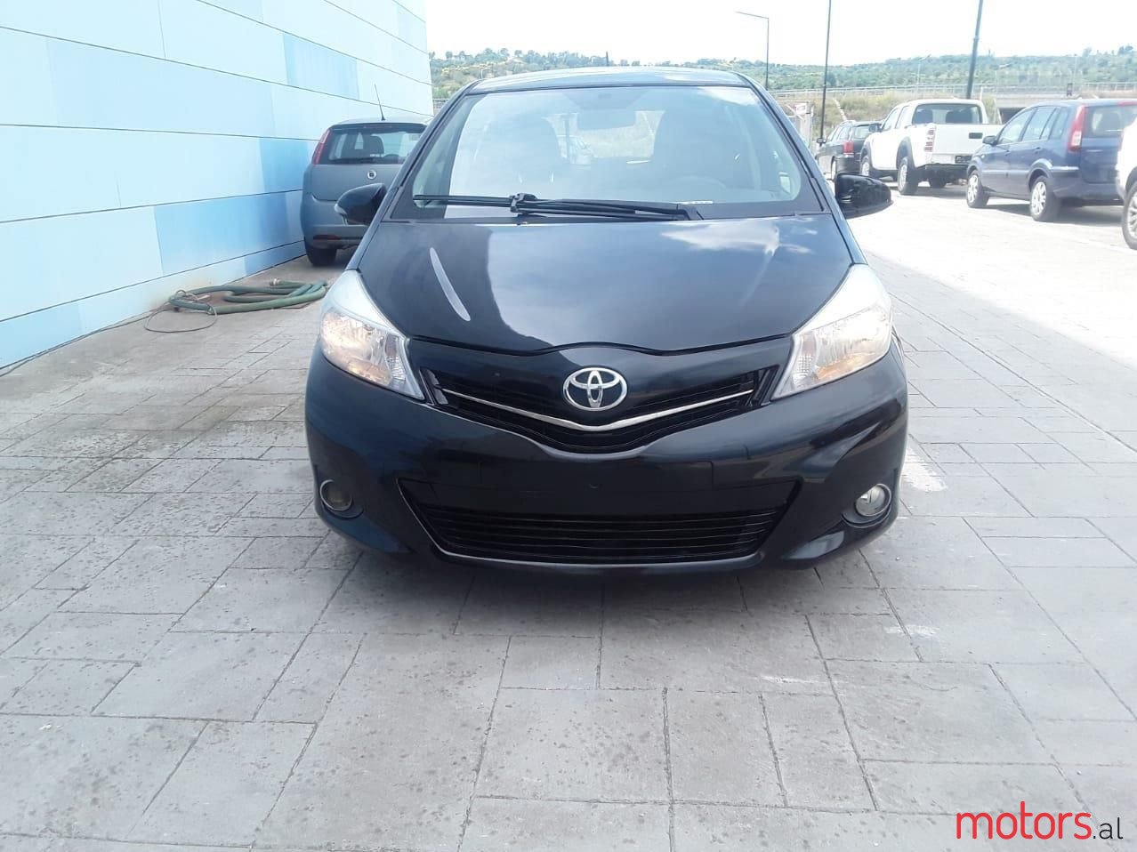 2012' Toyota Yaris photo #6