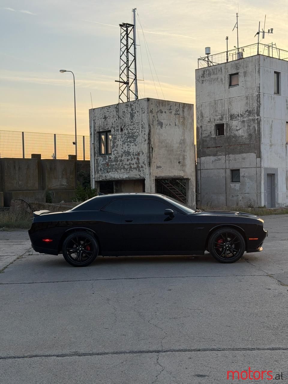 2017' Dodge Challenger photo #5