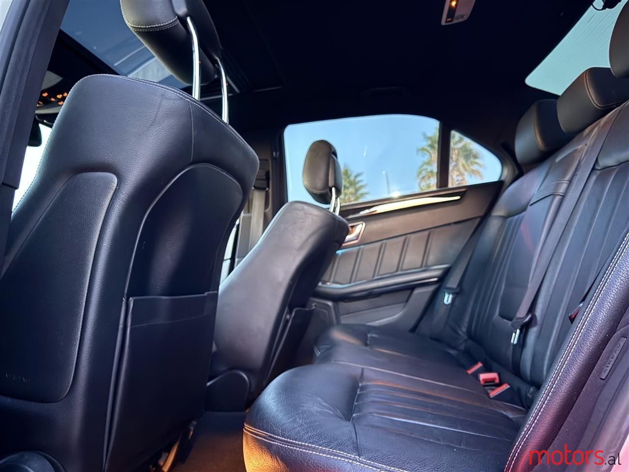 2014' Mercedes-Benz E 220 photo #5