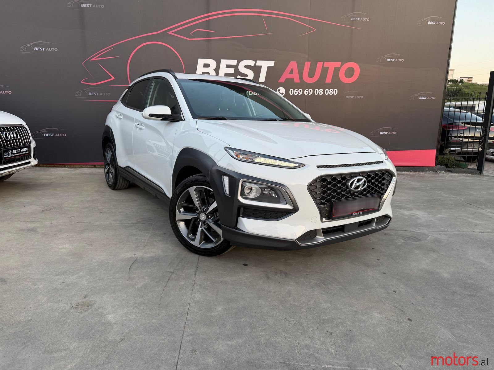 2017' Hyundai Kona photo #1