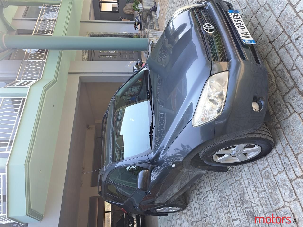 2006' Toyota RAV4 photo #1