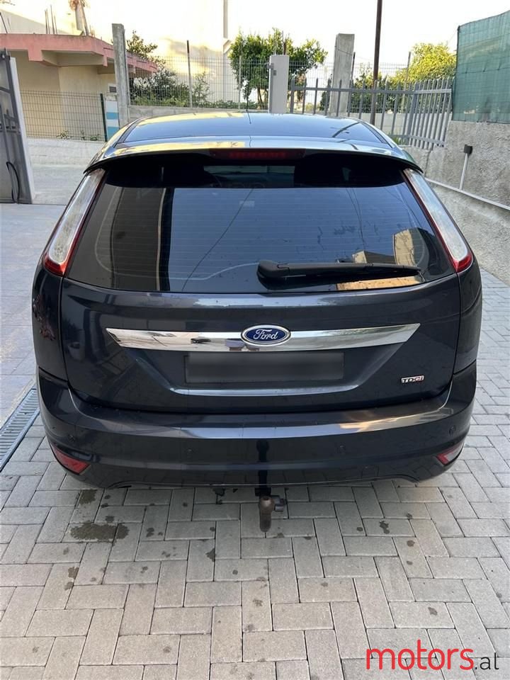 2009' Ford Focus photo #2