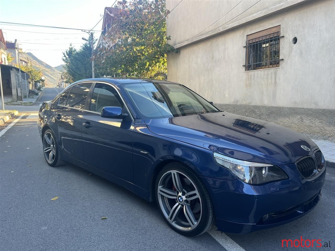 2005' BMW 520 photo #6