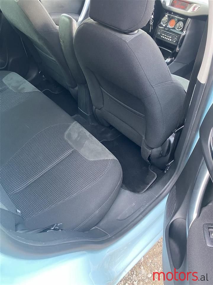 2010' Citroen C3 photo #6