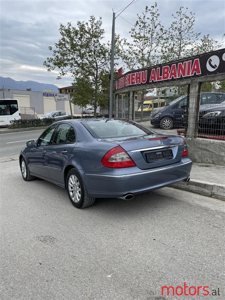 2007' Mercedes-Benz E 280 photo #1