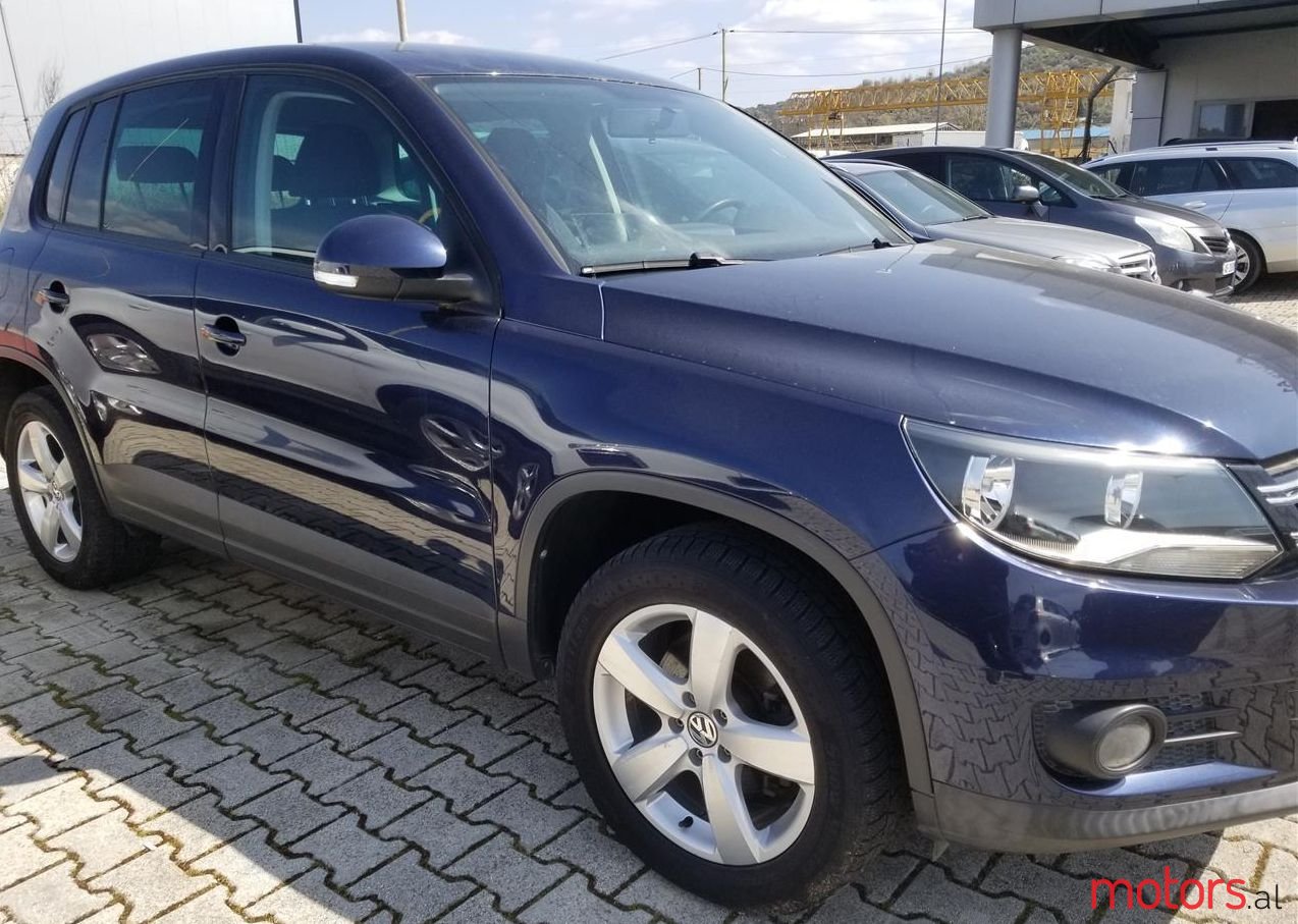 2013' Volkswagen Tiguan photo #1