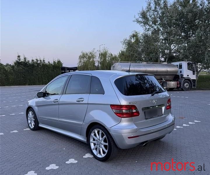 2007' Mercedes-Benz B 200 photo #4