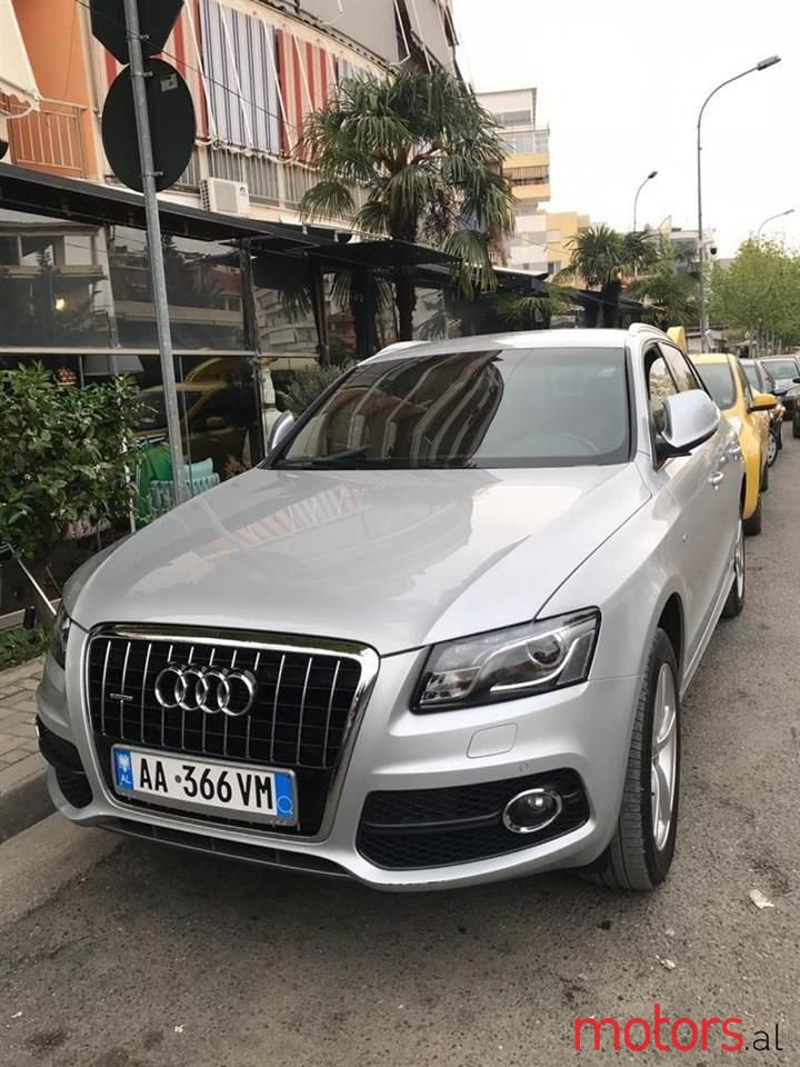 2010' Audi Q5 photo #1