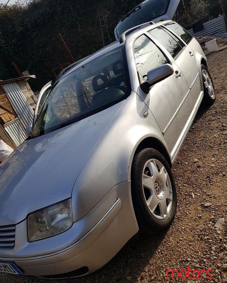 2001' Volkswagen Bora photo #1