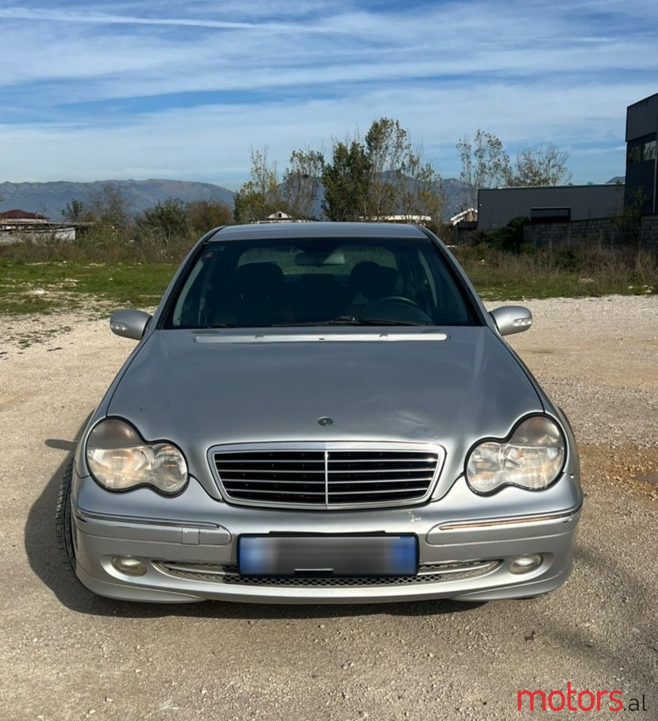 2002' Mercedes-Benz C 200 photo #1