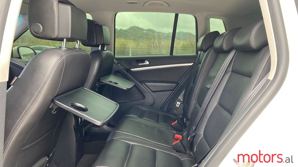 2014' Volkswagen Tiguan photo #7