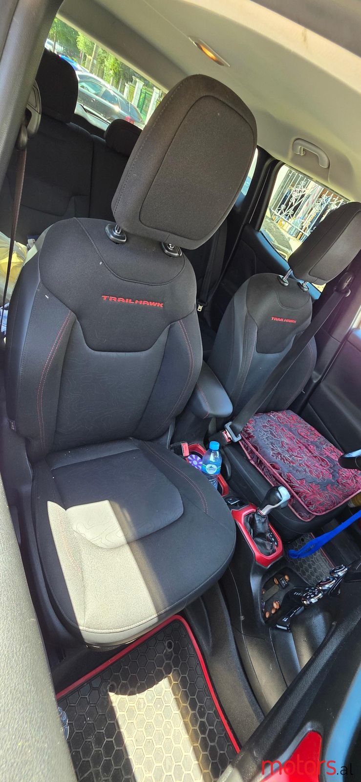 2015' Jeep Renegade photo #3