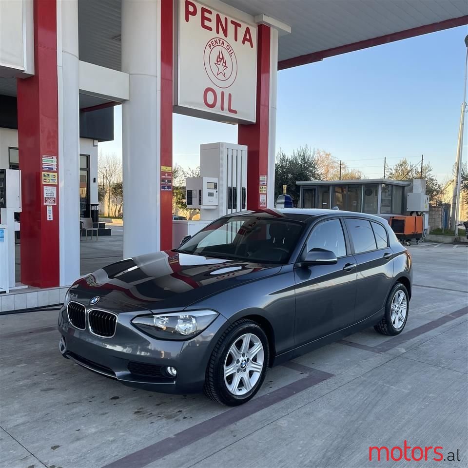 2012' BMW 120 photo #3