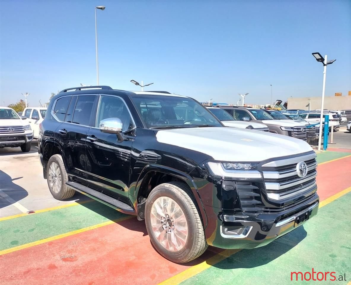 2024' Toyota Land Crusier photo #3
