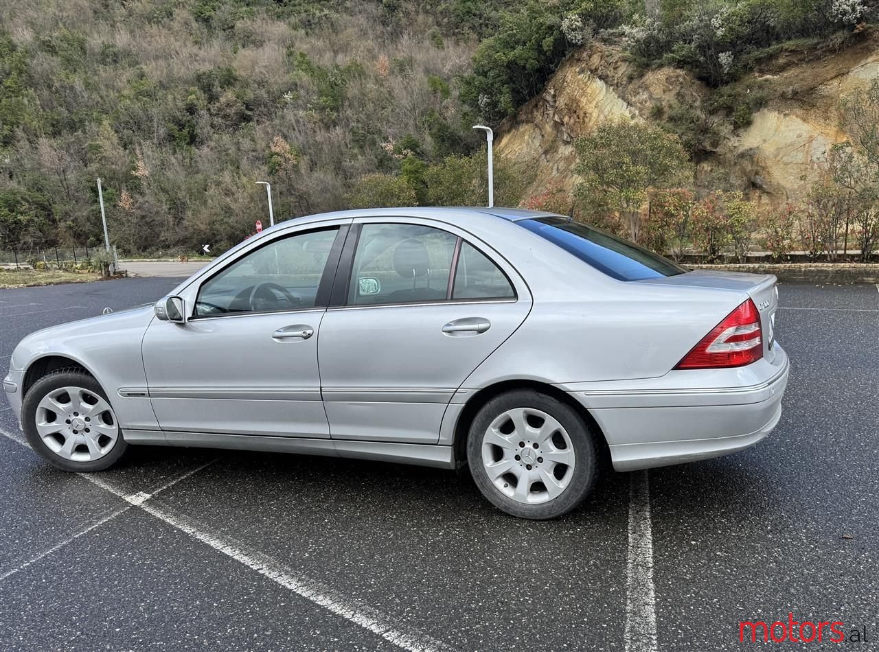 2006' Mercedes-Benz 200 photo #2