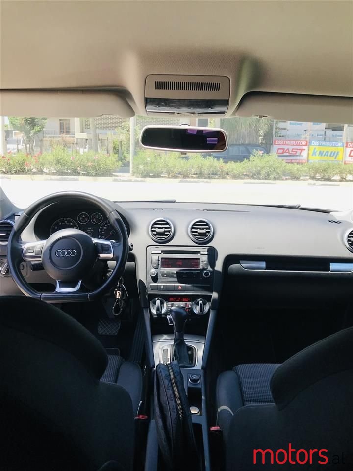 2010' Audi A3 photo #3