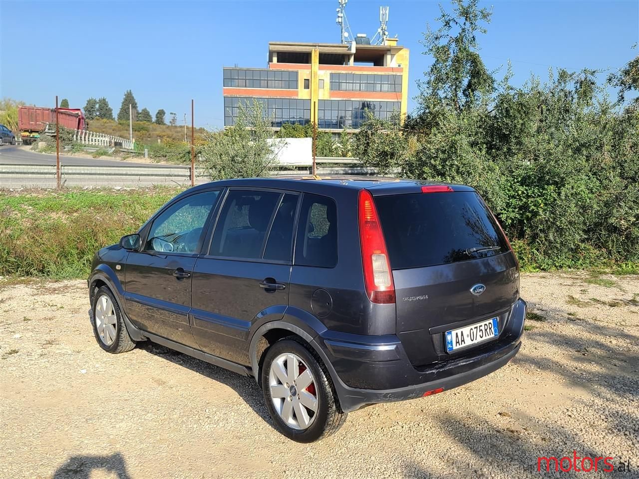 2008' Ford Fiesta photo #3