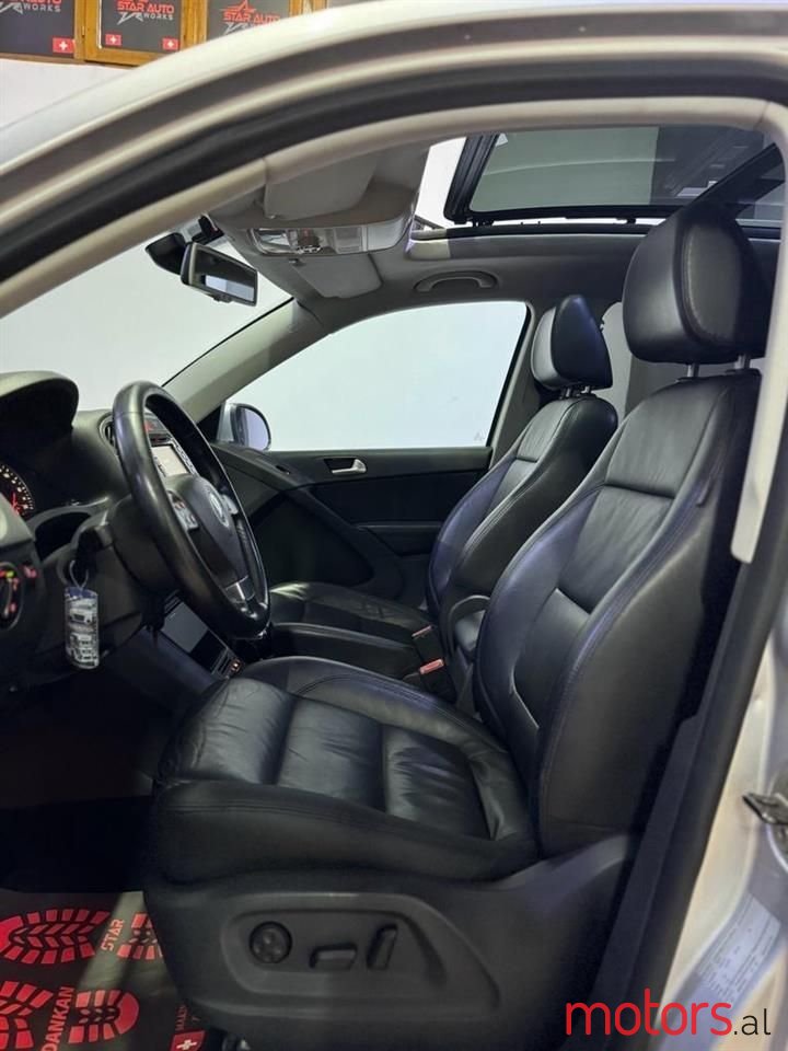 2008' Renault Koleos photo #6