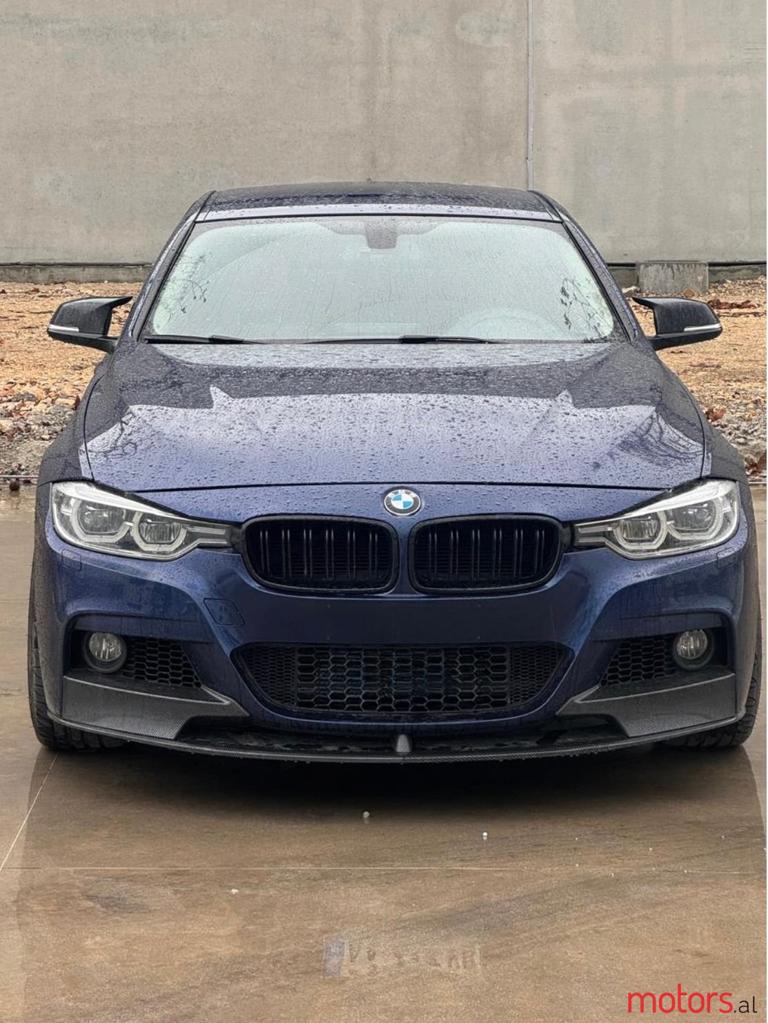 2016' BMW 320 photo #1