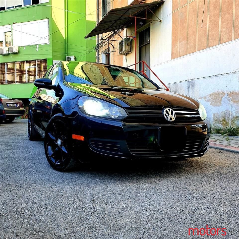 2014' Volkswagen Golf photo #2