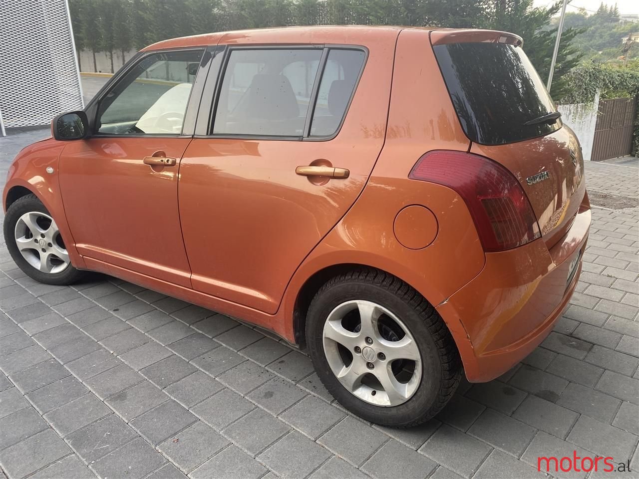 2005' Suzuki Swift photo #4